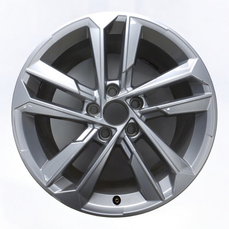 1x Alufelge 17 Zoll 8.0" 5x112 46ET Glanz Silber 8Y0601025E Audi A3 Rim Wheel