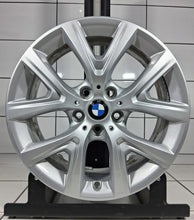 Laden Sie das Bild in den Galerie-Viewer, 1x Alufelge 17 Zoll 6.5" 5x112 39ET Glanz Silber 6856076 BMW F48 Rim Wheel FEL1673505006xg