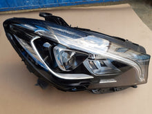 Laden Sie das Bild in den Galerie-Viewer, Frontscheinwerfer Mercedes-Benz Cla A1178206861 LED Rechts Headlight SCH7311443326kj