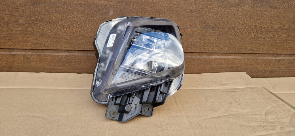Frontscheinwerfer Hyundai Tucson N7921-61120 Rechts Scheinwerfer Headlight SCH2311954214mr