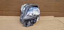 Laden Sie das Bild in den Galerie-Viewer, Frontscheinwerfer Hyundai Tucson N7921-61120 Rechts Scheinwerfer Headlight SCH2311954214mr