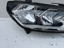 Laden Sie das Bild in den Galerie-Viewer, Frontscheinwerfer Audi A1 82A941004 Rechts Scheinwerfer Headlight SCH2484681824fq