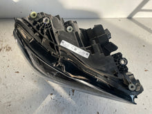 Load image into Gallery viewer, Frontscheinwerfer BMW 2 G42 5A320F4 LED Rechts Scheinwerfer Headlight SCH1635806103vw