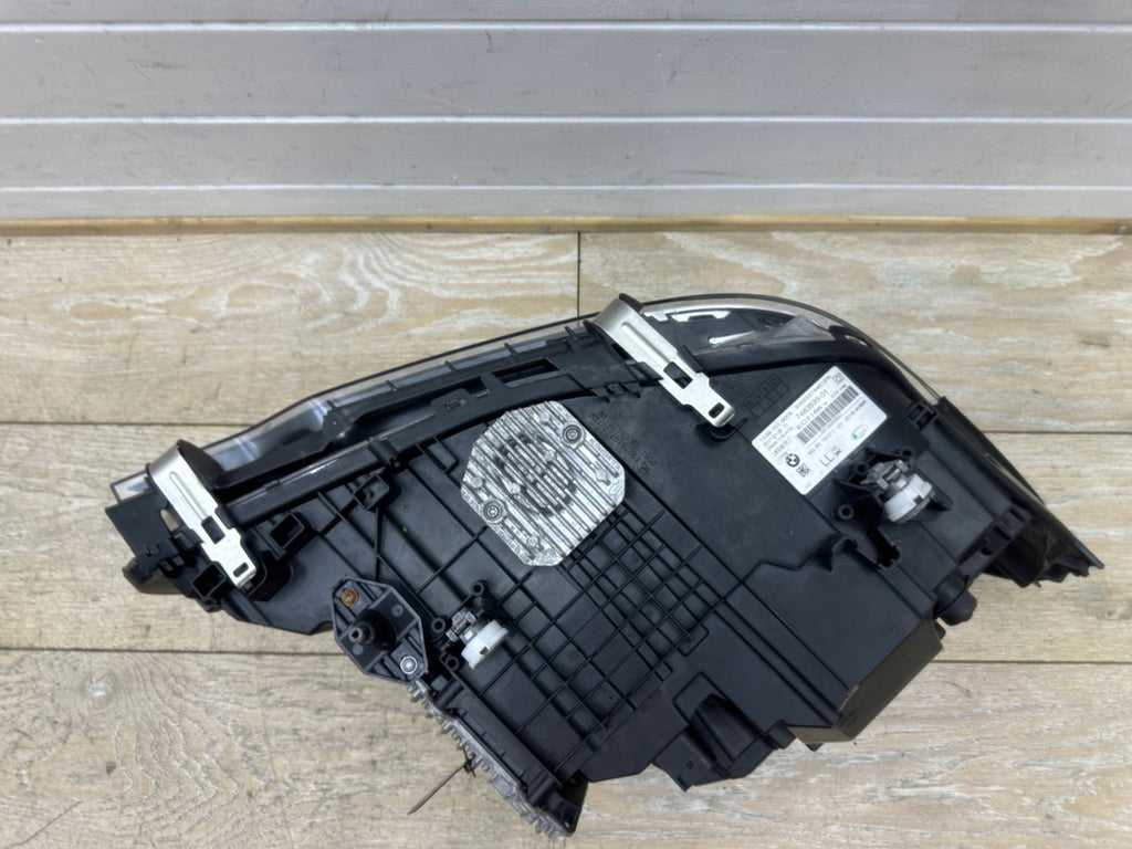 Frontscheinwerfer BMW G31 G30 7483536 7483535 LED Ein Stück (Rechts oder Links) SCH4121503648eh