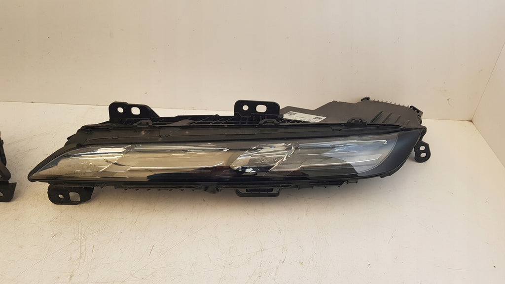 Frontscheinwerfer BMW 7 9879936 9879935 LED Ein Satz Scheinwerfer Headlight SCH7188244496cz