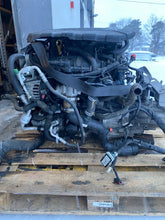 Load image into Gallery viewer, Motor Ford Fiesta I 1.6 182PS 134kW 23TKm 2015 Benzin Engine Komplett MOT9499291043ey