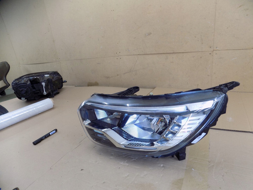 Frontscheinwerfer Renault Express 2606000331R LED Ein Stück (Rechts oder Links) SCH5255769408xj