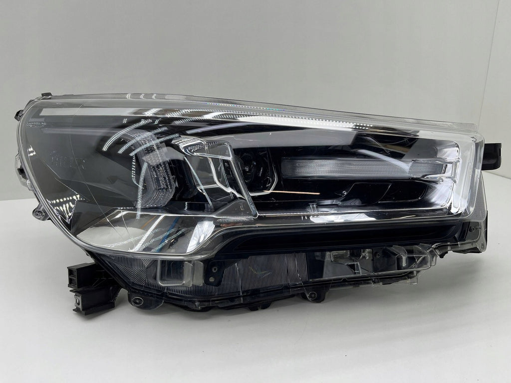 Frontscheinwerfer Toyota Hilux VIII RCD25398 FALSE Scheinwerfer Headlight SCH5851306413du