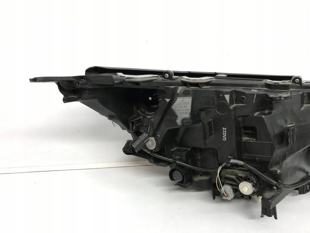 Frontscheinwerfer Toyota V YWY8037 Full LED Ein Stück (Rechts oder Links)