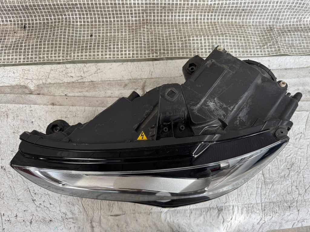 Frontscheinwerfer Audi A3 8V0941005 Xenon Links Scheinwerfer Headlight