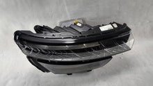 Laden Sie das Bild in den Galerie-Viewer, Frontscheinwerfer Skoda Kamiq 658941016 LED Rechts Scheinwerfer Headlight SCH7249115288dy