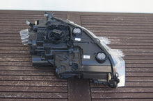 Load image into Gallery viewer, Frontscheinwerfer VW Polo 2G1941036M Rechts Scheinwerfer Headlight