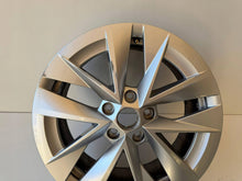 Load image into Gallery viewer, 1x Alufelge 17 Zoll 5E3601025E Skoda Octavia 5e3 Iv Rim Wheel FEL3402297725cx