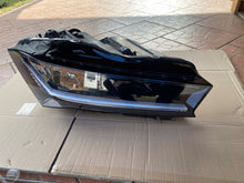 Laden Sie das Bild in den Galerie-Viewer, Frontscheinwerfer Skoda Superb I 3P1941016 LED Rechts Scheinwerfer Headlight SCH9771446668xq