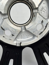 Laden Sie das Bild in den Galerie-Viewer, 1x Alufelge 15 Zoll 5.0&quot; 4x100 46ET Mitsubishi Space Star Rim Wheel