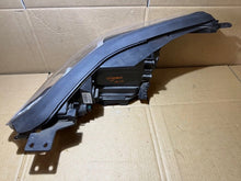 Load image into Gallery viewer, Frontscheinwerfer Kia Sportage IV 92102-F1040 Rechts Scheinwerfer Headlight SCH7809897465ug