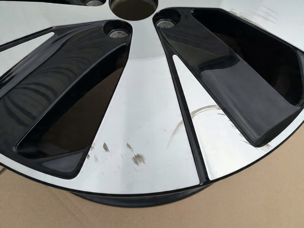 1x Alufelge 18 Zoll 7.5" 5x108 50 5ET Glanz Schwarz 31680403 Volvo Xc40