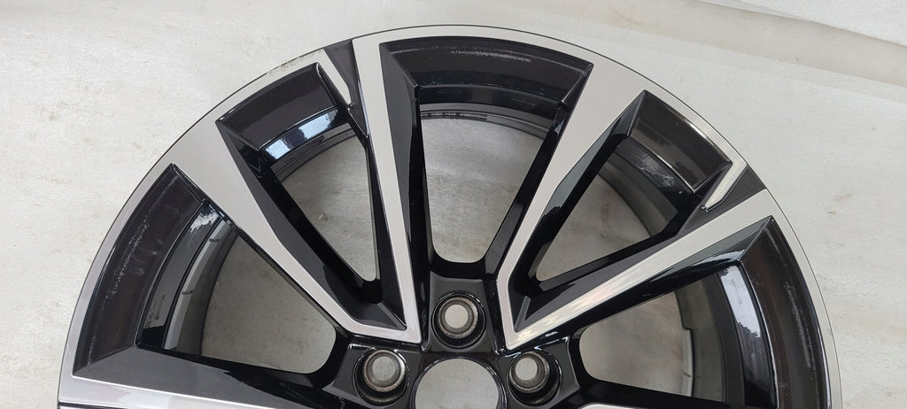 1x Alufelge 17 Zoll 7.0" 5x100 51ET 6VA601025 Skoda Fabia Iv Rim Wheel