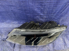 Load image into Gallery viewer, Frontscheinwerfer Skoda Fabia III 6V1941015B Links Scheinwerfer Headlight