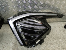 Laden Sie das Bild in den Galerie-Viewer, Frontscheinwerfer Kia Sportage V 92101-R2100 LED Ein Satz Scheinwerfer Headlight SCH9019982279dl