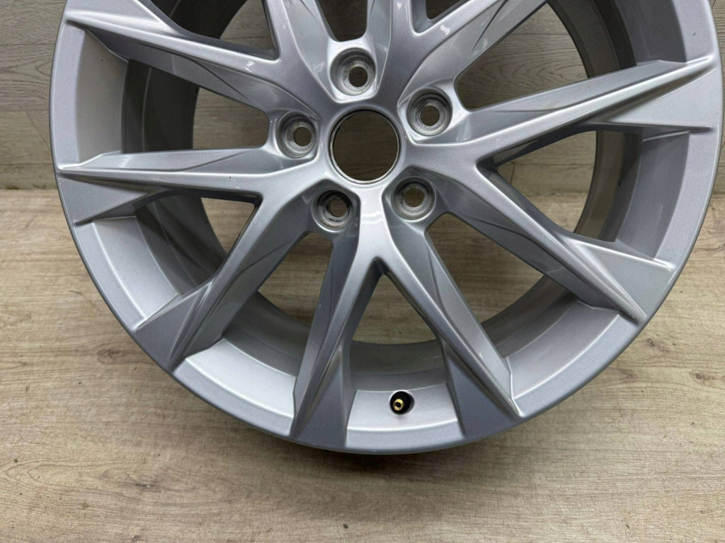 1x Alufelge 18 Zoll 7.5" 5x112 51ET Glanz Silber 5F0601025AA Seat Leon Rim Wheel FEL9429161697bm