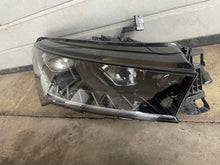 Laden Sie das Bild in den Galerie-Viewer, Frontscheinwerfer Skoda Enyaq 5az 1EX014773-82 5LB941016G Full LED Rechts SCH9359752048kr