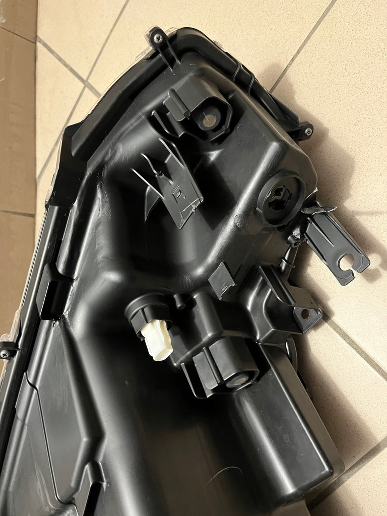 Frontscheinwerfer Toyota Yaris Cross 0D-310 LED Ein Stück (Rechts oder Links) SCH7163100723ws