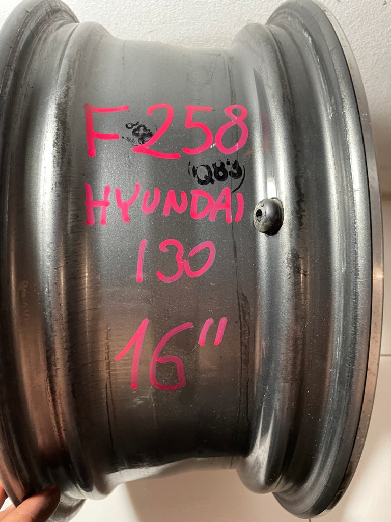 1x Alufelge 16 Zoll 6.5" 5x114.3 50ET 52910-G4200 Hyundai I30 Iii Rim Wheel FEL4338347552ol