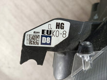 Load image into Gallery viewer, Frontscheinwerfer Toyota Yaris LED Ein Stück (Rechts oder Links) Headlight SCH2579685919dt