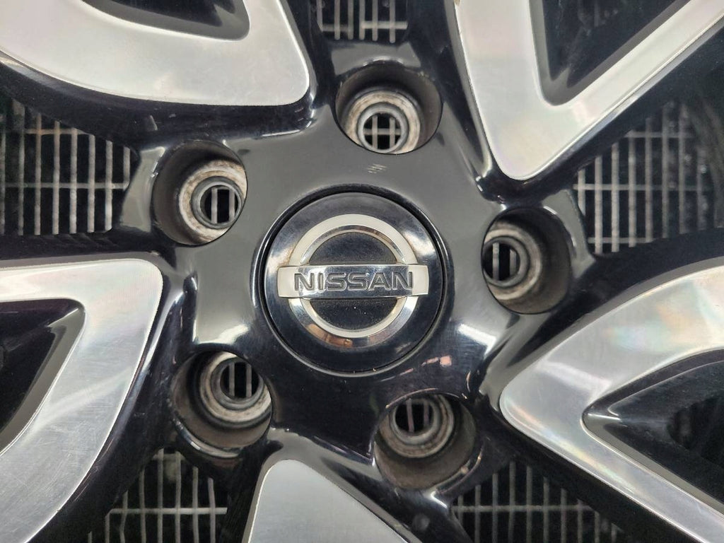 1x Alufelge 19 Zoll 7.0" 5x114.3 40ET Glanz Schwarz Nissan X-Trail I III 1 FEL4631331453lk
