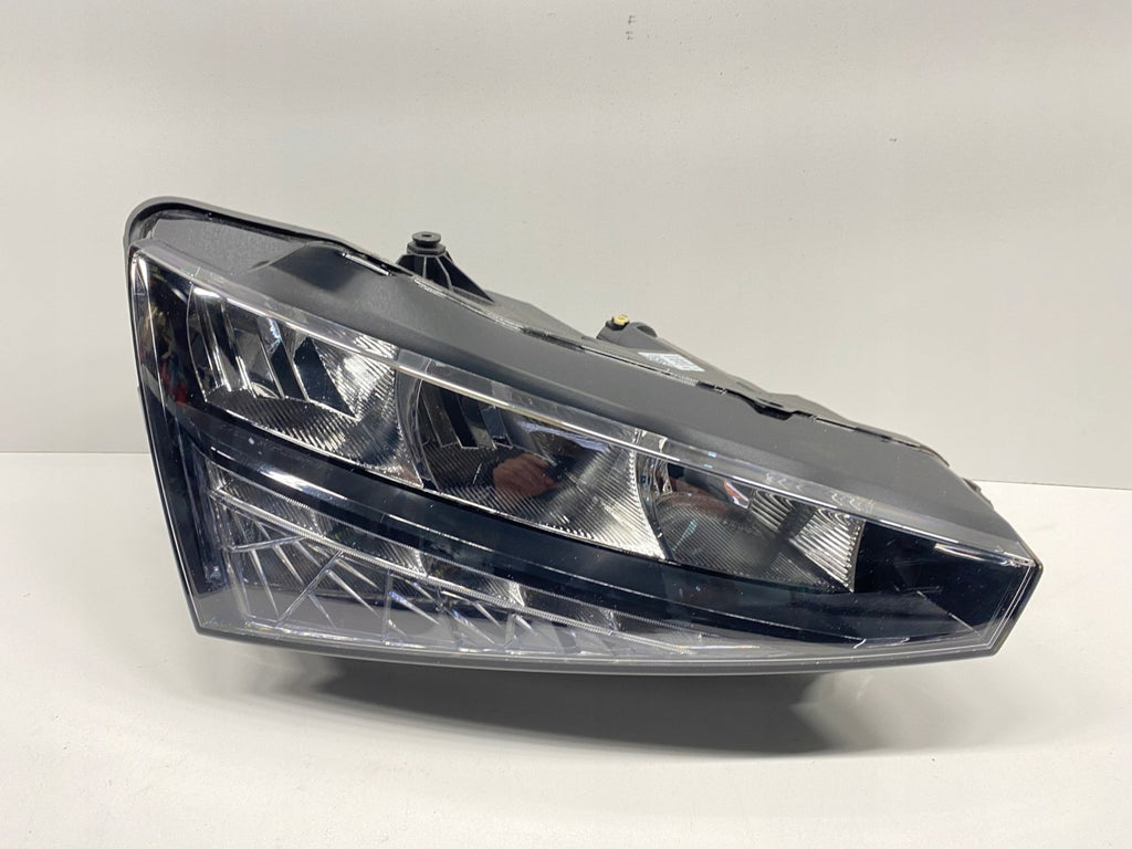Frontscheinwerfer Skoda Scala 657941016 LED Rechts Scheinwerfer Headlight SCH7939531815lo