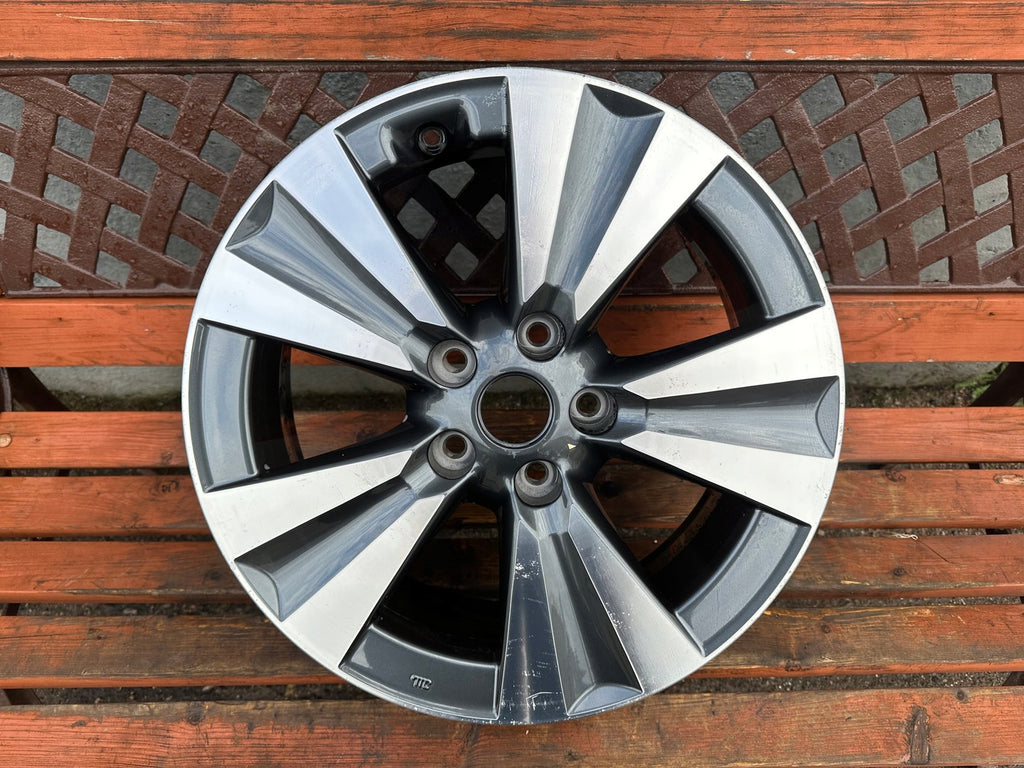 1x Alufelge 17 Zoll 6.5" 5x114.3 45ET Glanz Graphit N507018, 8NA3A Mg Pulsar