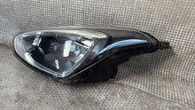Load image into Gallery viewer, Frontscheinwerfer Hyundai I10 Links Scheinwerfer Headlight SCH3307153304or