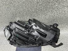 Load image into Gallery viewer, Frontscheinwerfer Skoda Octavia IV 5E4941015A Links Scheinwerfer Headlight SCH8901974646oq