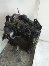 Load image into Gallery viewer, Motor Mercedes-Benz Vito W639 K594 2.2 CDI 177TKm Diesel Engine Unkomplett