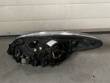 Load image into Gallery viewer, Frontscheinwerfer Volvo C30 31214804 Xenon Rechts Scheinwerfer Headlight SCH9863051429wt