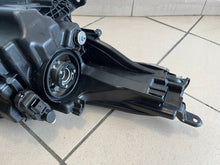 Load image into Gallery viewer, Frontscheinwerfer Toyota 4 Yaris Full LED Links Scheinwerfer Headlight SCH5853116896le