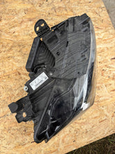 Load image into Gallery viewer, Frontscheinwerfer Peugeot 308 I 9851673580 Rechts Scheinwerfer Headlight SCH1111053835jj