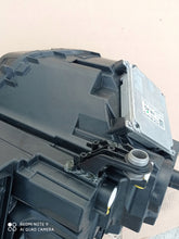 Laden Sie das Bild in den Galerie-Viewer, Frontscheinwerfer Skoda Karoq 57B941015F Links Scheinwerfer Headlight SCH8874934846zq