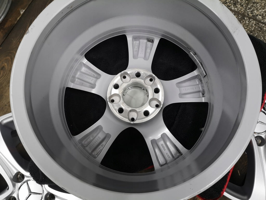 4x Alufelge 17 Zoll 7.5" 5x112 40ET Glanz Silber A2134011200 Mercedes-Benz W213 FEL3902520014kp