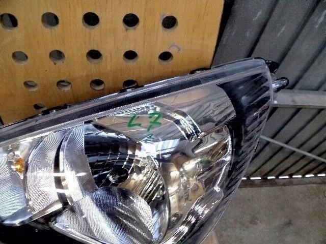 Frontscheinwerfer Mitsubishi Space Star RKC14545 Vorderseite Headlight