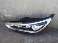 Laden Sie das Bild in den Galerie-Viewer, Frontscheinwerfer Hyundai I30 III 92101-G4100 Links Scheinwerfer Headlight SCH5381064944yw