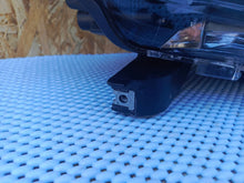 Load image into Gallery viewer, Frontscheinwerfer Mitsubishi Outlander III 8301D3-32 LED Rechts Headlight