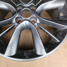 Load image into Gallery viewer, 1x Alufelge 16 Zoll 6.5" 4x100 40ET Glanz Silber 13374019 Opel Corsa Rim Wheel FEL7756916663tv