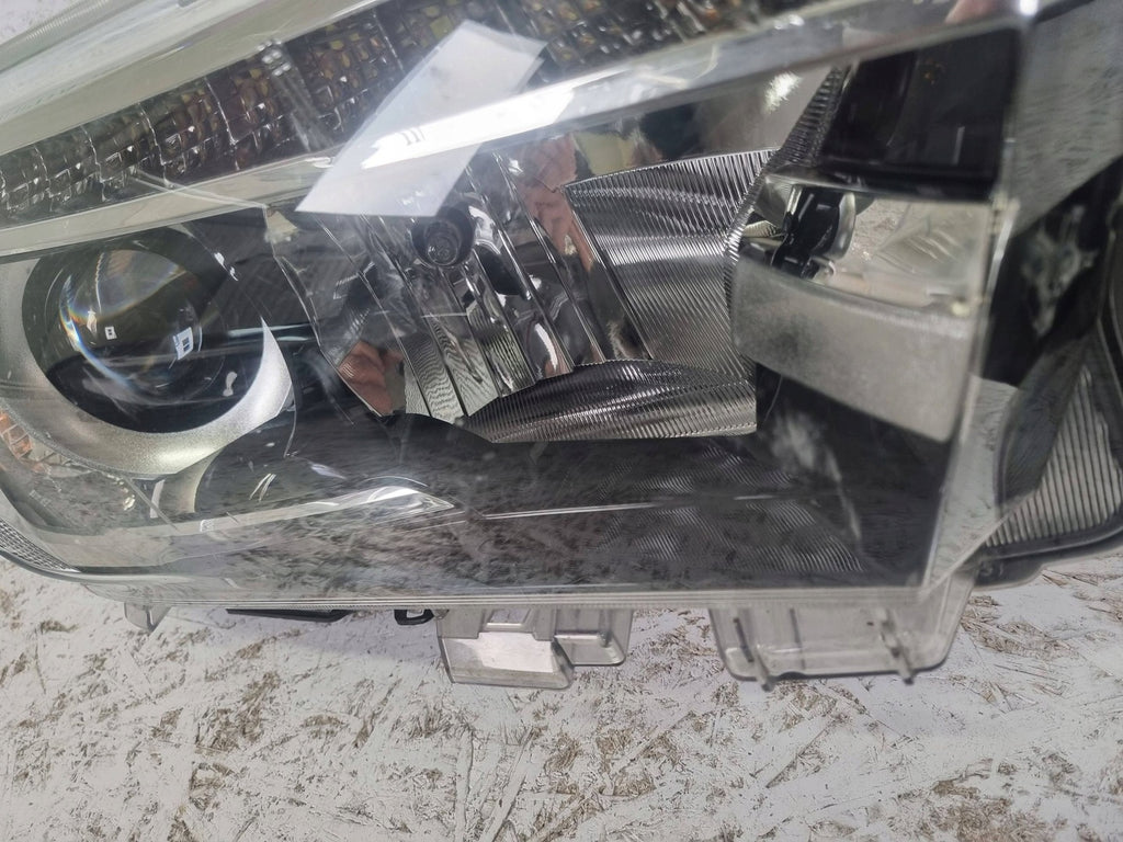 Frontscheinwerfer Toyota Hilux VIII MKE174 Rechts Scheinwerfer Headlight SCH2279865543ty