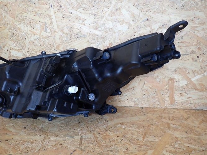 Frontscheinwerfer Toyota Yaris Rechts Scheinwerfer Headlight