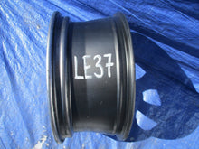 Load image into Gallery viewer, 1x Alufelge 17 Zoll 7.5&quot; 5x114.3 45ET TD320-80230 Lexus Gs Is Rim Wheel