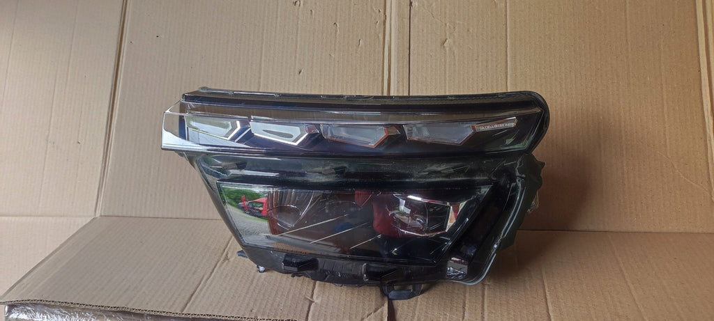 Frontscheinwerfer Skoda Kamiq 657941015B 658941015B LED Links Headlight SCH6463720318zx