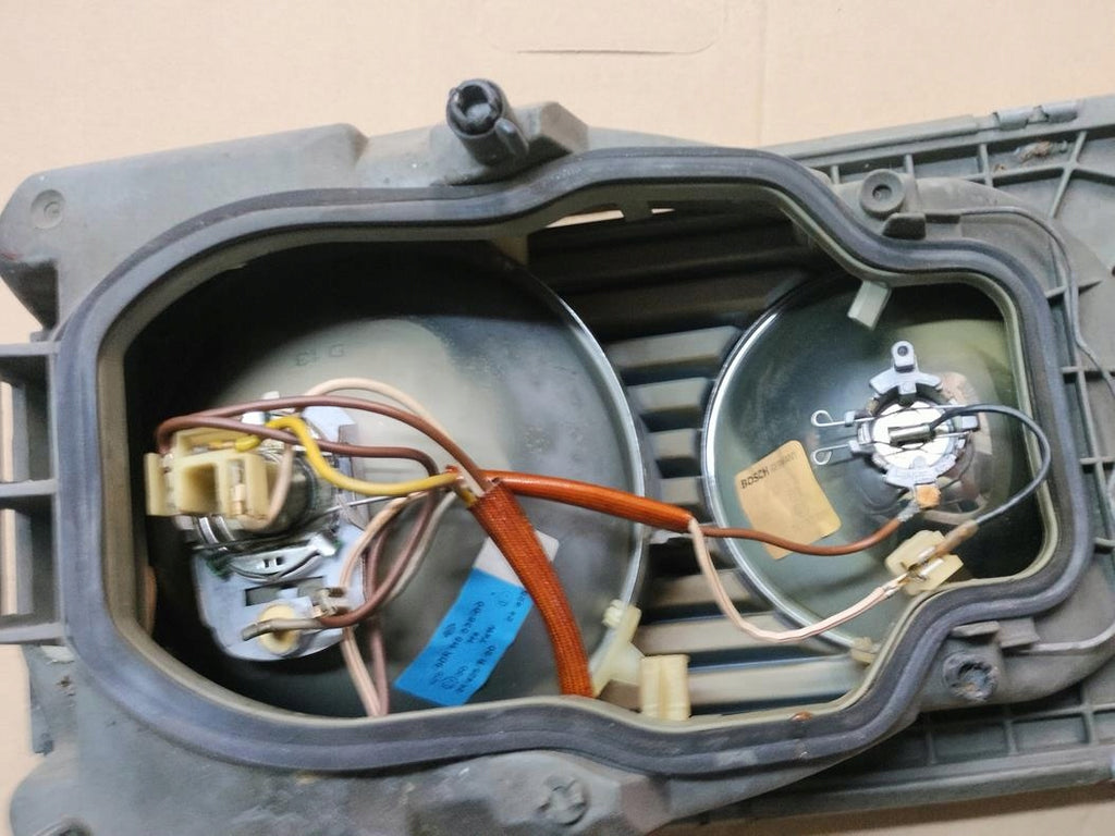 Frontscheinwerfer Mercedes-Benz W123 1305235039 Links Scheinwerfer Headlight