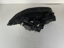 Laden Sie das Bild in den Galerie-Viewer, Frontscheinwerfer Opel Mokka Xenon Links Scheinwerfer Headlight